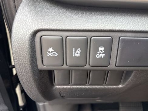 Used 2024 Mitsubishi Eclipse Cross LE AWD/4WD image 22