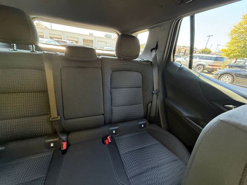 Used 2025 Chevrolet Equinox LT image 37