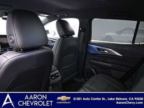 New 2026 Chevrolet Equinox EV LT image 21