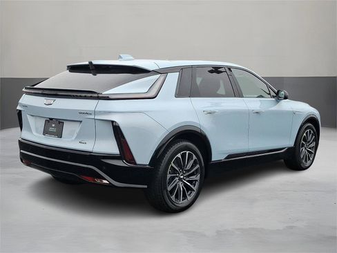 New 2026 Cadillac Lyriq Sport image 3