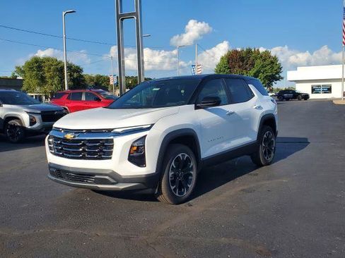 New 2026 Chevrolet Equinox LT w/ Convenience Package II image 4