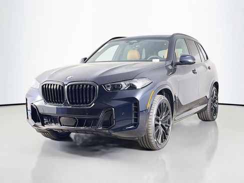 Used 2026 BMW X5 sDrive40i w/ M Sport Package RWD image 3