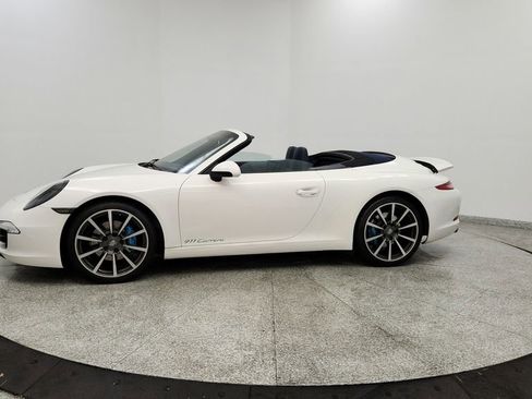 Used 2012 Porsche 911 Carrera RWD image 2