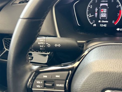 Used 2024 Honda Civic EX-L image 27