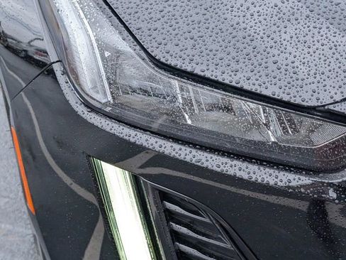 Used 2022 Cadillac CT5 Luxury image 4