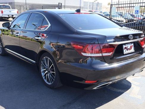 Used 2015 Lexus LS 460 w/ F Sport Package RWD image 5