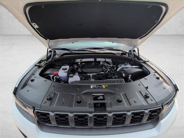 New 2026 Jeep Grand Cherokee Altitude RWD image 15