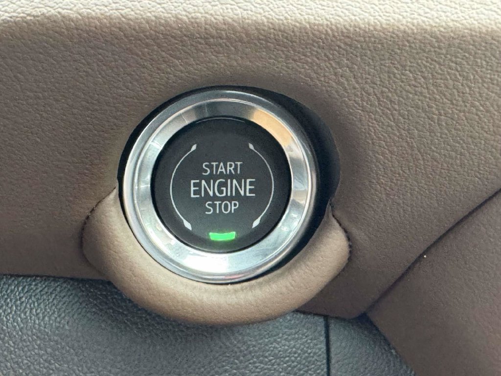 New 2026 Chevrolet Tahoe High Country AWD/4WD image 8