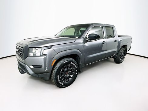 Used 2022 Nissan Frontier S w/ Technology Package RWD image 3