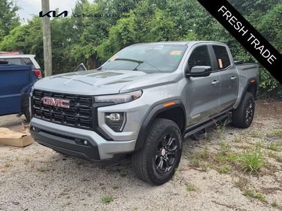 Used 2023 GMC Canyon Elevation w/ Convenience Package
