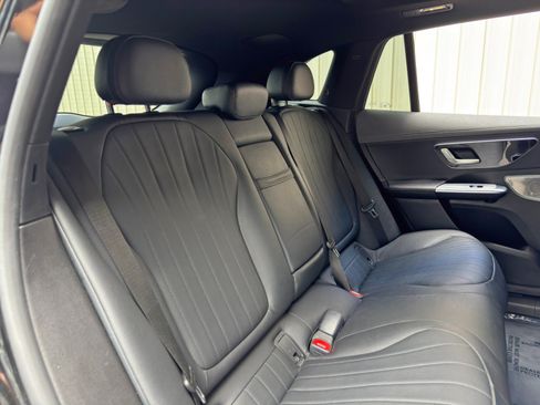 Used 2023 Mercedes-Benz EQE 500 4MATIC SUV image 43