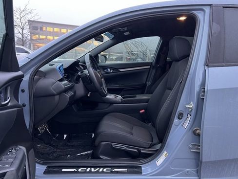 Used 2017 Honda Civic Sport image 17