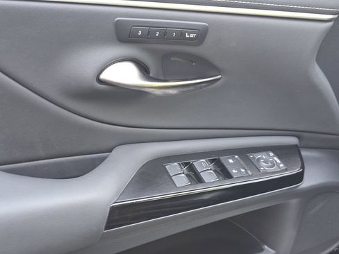 Used 2023 Lexus ES 350 w/ Accessory Package (Z1) FWD image 15
