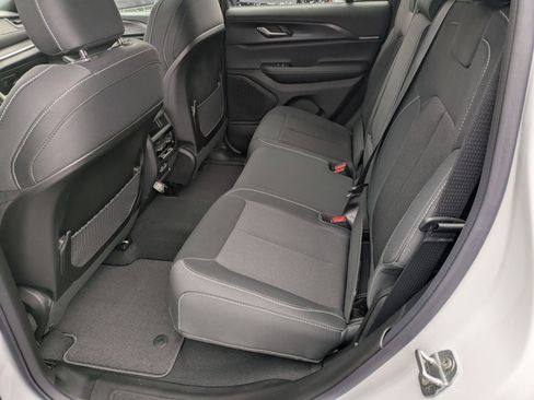 New 2026 Jeep Grand Cherokee Laredo X image 26