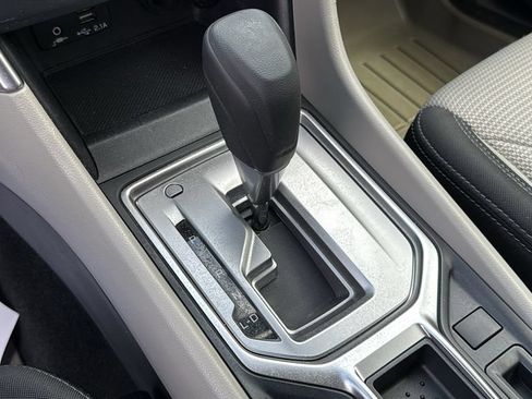 Certified 2023 Subaru Forester AWD/4WD image 17