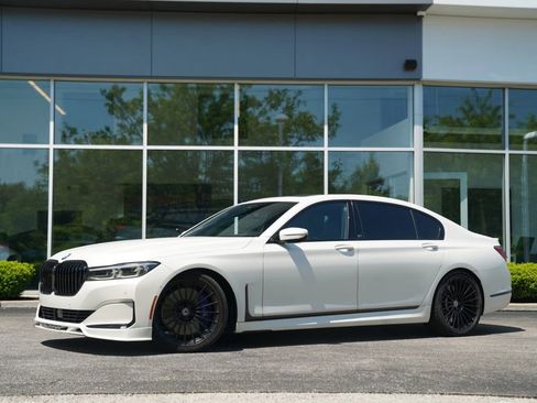 Used 2022 BMW ALPINA B7 xDrive w/ Luxury Rear Seating Package AWD/4WD image 1