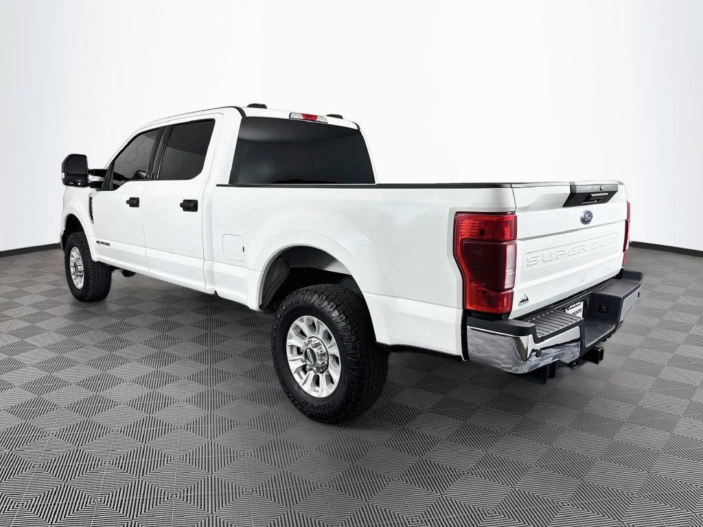 Used 2022 Ford F250 XLT w/ XLT Value Package AWD/4WD image 5