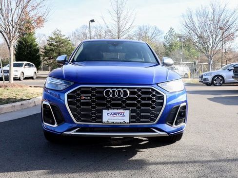 Used 2022 Audi SQ5 Premium Plus w/ Premium Plus Package image 2