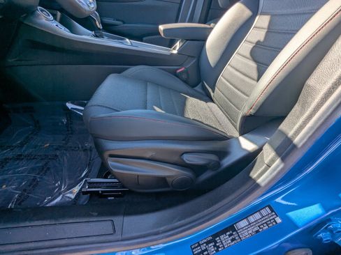 Used 2023 Dodge Hornet GT w/ GT Blacktop Package image 16