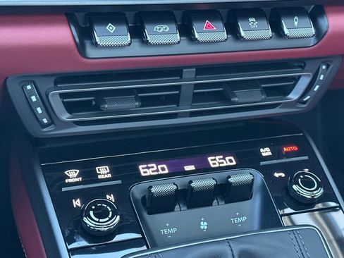 Used 2024 Porsche 911 Carrera S image 20