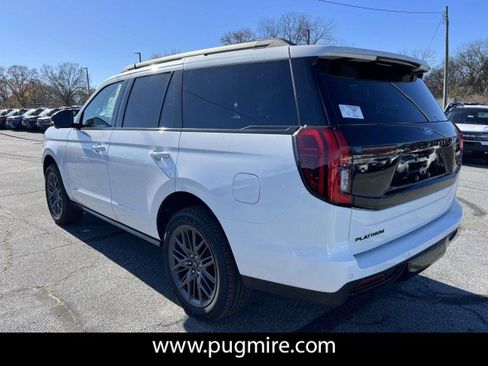 New 2025 Ford Expedition Platinum w/ Stealth Performance Package image 5