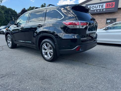Used 2015 Toyota Highlander XLE AWD/4WD image 10