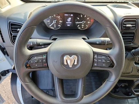Used 2025 RAM ProMaster 2500 w/ Convenience Group FWD image 22