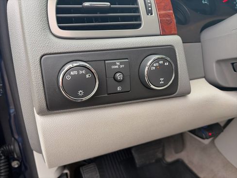 Used 2009 GMC Yukon SLT image 29