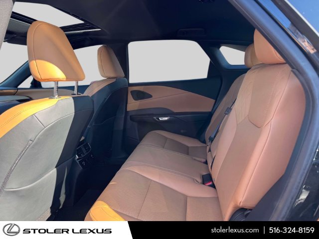 Used 2023 Lexus RX 350 Premium w/ Cold Area Package AWD/4WD image 18