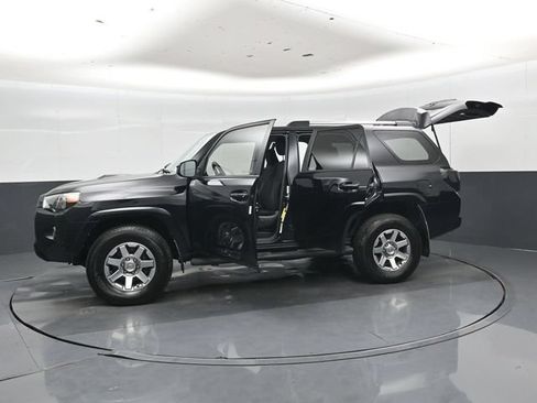 Used 2015 Toyota 4Runner Trail AWD/4WD image 50
