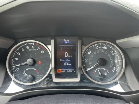 Used 2021 Toyota Tacoma SR5 AWD/4WD image 41