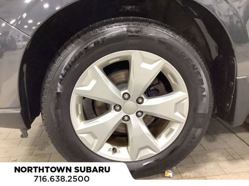 Used 2015 Subaru Forester 2.5i Limited image 26