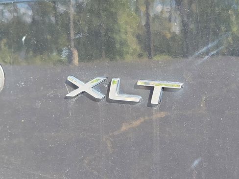 Used 2019 Ford Transit 350 XLT image 7