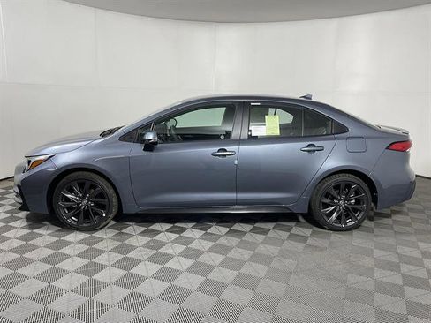 New 2026 Toyota Corolla SE FWD image 4