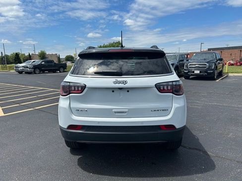 Used 2024 Jeep Compass Limited AWD/4WD image 10
