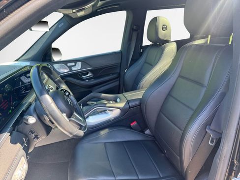 Used 2021 Mercedes-Benz GLS 450 4MATIC image 12