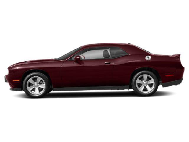 Used 2022 Dodge Challenger SXT RWD image 3