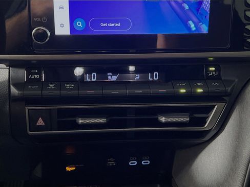 Used 2025 Toyota Camry LE FWD image 26