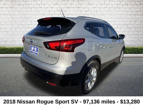 Used 2018 Nissan Rogue Sport SV w/ SV All-Weather Package image 3