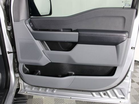 Used 2022 Ford F150 XLT w/ Trailer Tow Package image 32