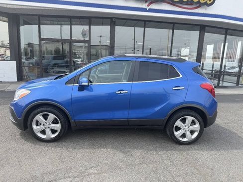 Used 2015 Buick Encore FWD image 2