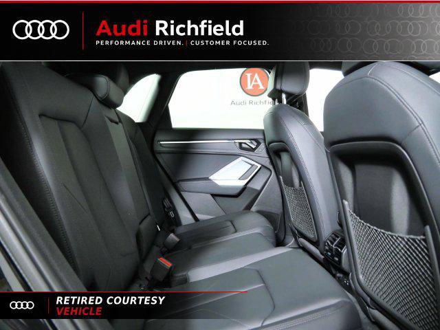 Certified 2025 Audi Q3 2.0T Premium w/ Convenience Package AWD/4WD image 27