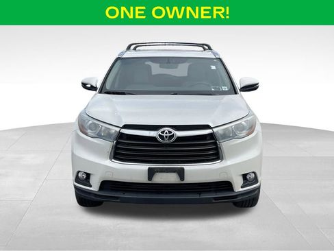 Used 2015 Toyota Highlander XLE AWD/4WD image 3