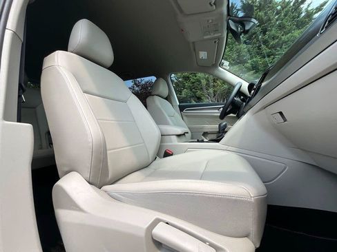Certified 2023 Volkswagen Atlas SE AWD/4WD image 12