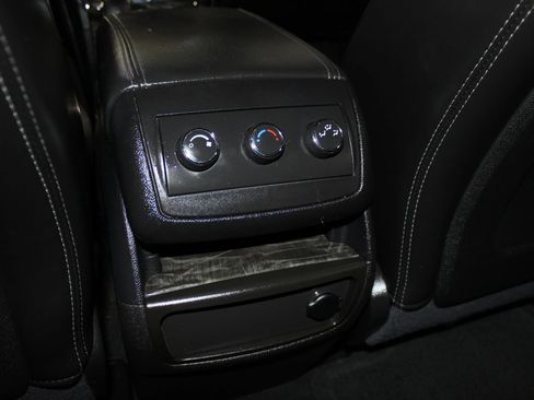 Used 2013 Buick Enclave Leather FWD image 27