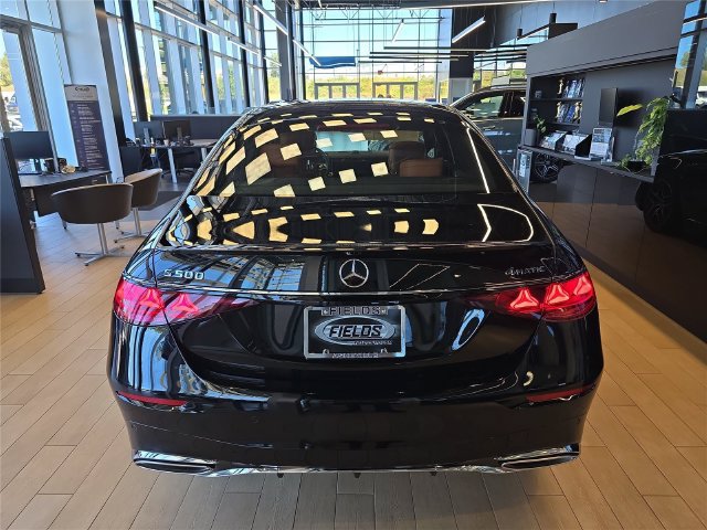 New 2027 Mercedes-Benz S 500 4MATIC image 3