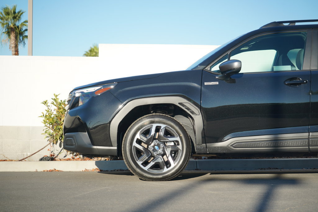 New 2026 Subaru Forester Premium AWD/4WD image 2