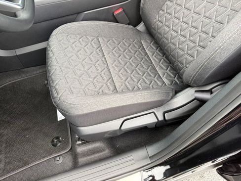 Certified 2026 Nissan Kicks SV w/ Illumination Package FWD image 16