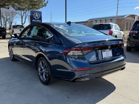 Certified 2025 Honda Accord EX-L image 6