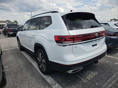 Used 2025 Volkswagen Atlas SE AWD/4WD image 6